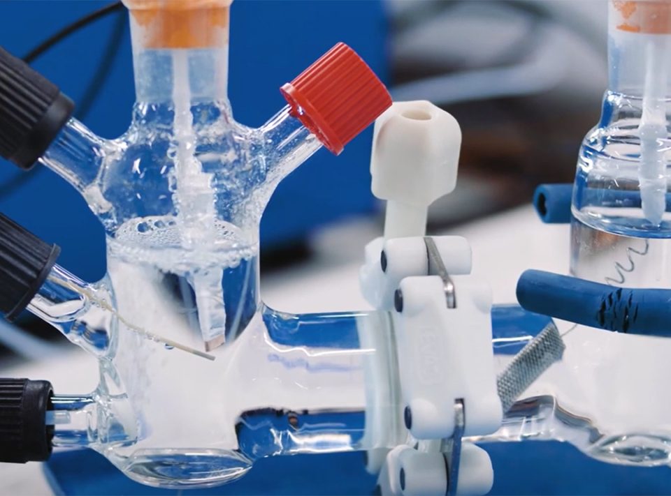 Experimental set-up showing electrochemical H cell